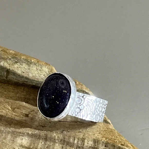 Blue Goldstone and Sterling Silver Ring with Vintage Detailing Rings